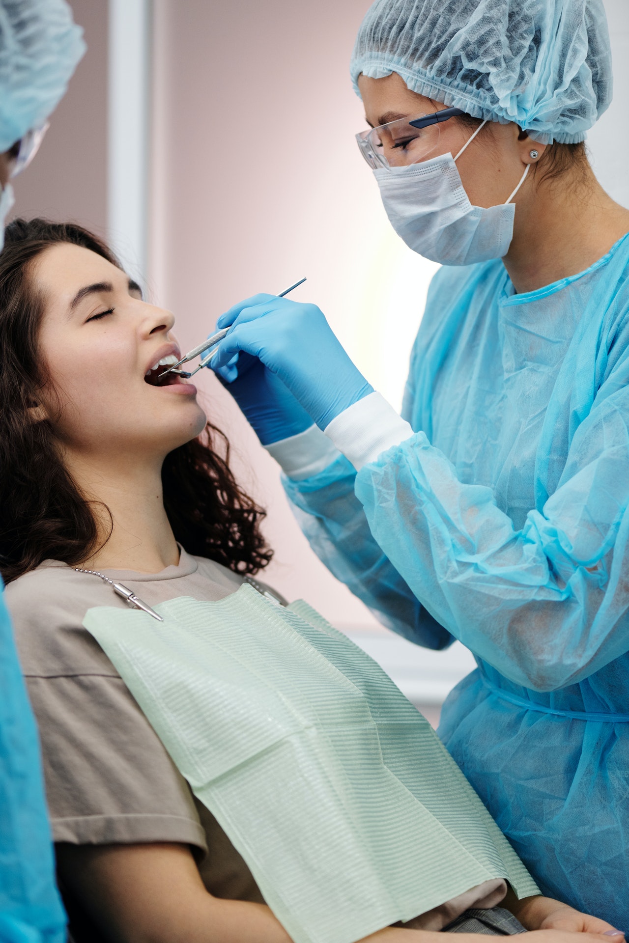 Dental Services: Different Types of Dentists and Dentistry