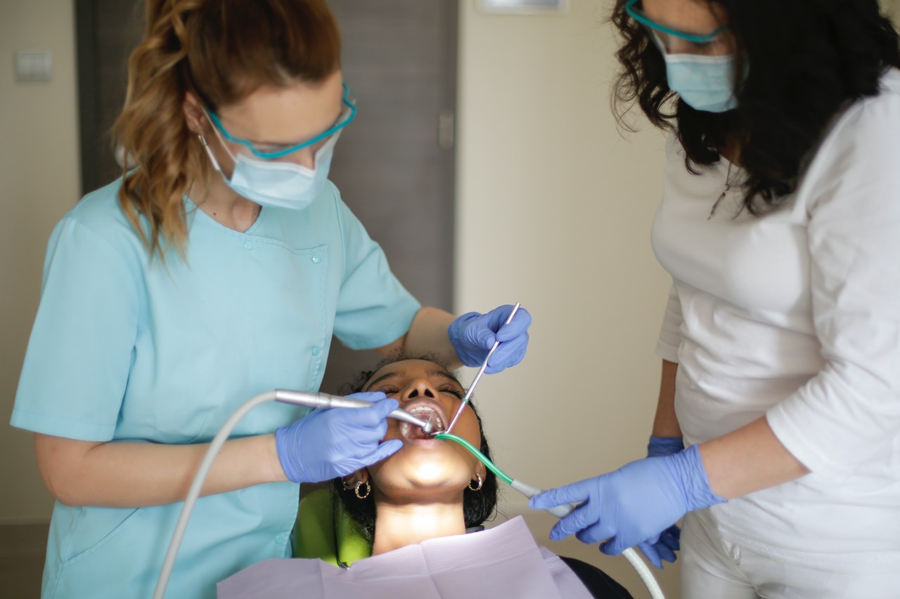 The Connection Between Oral Health and Overall Well-being